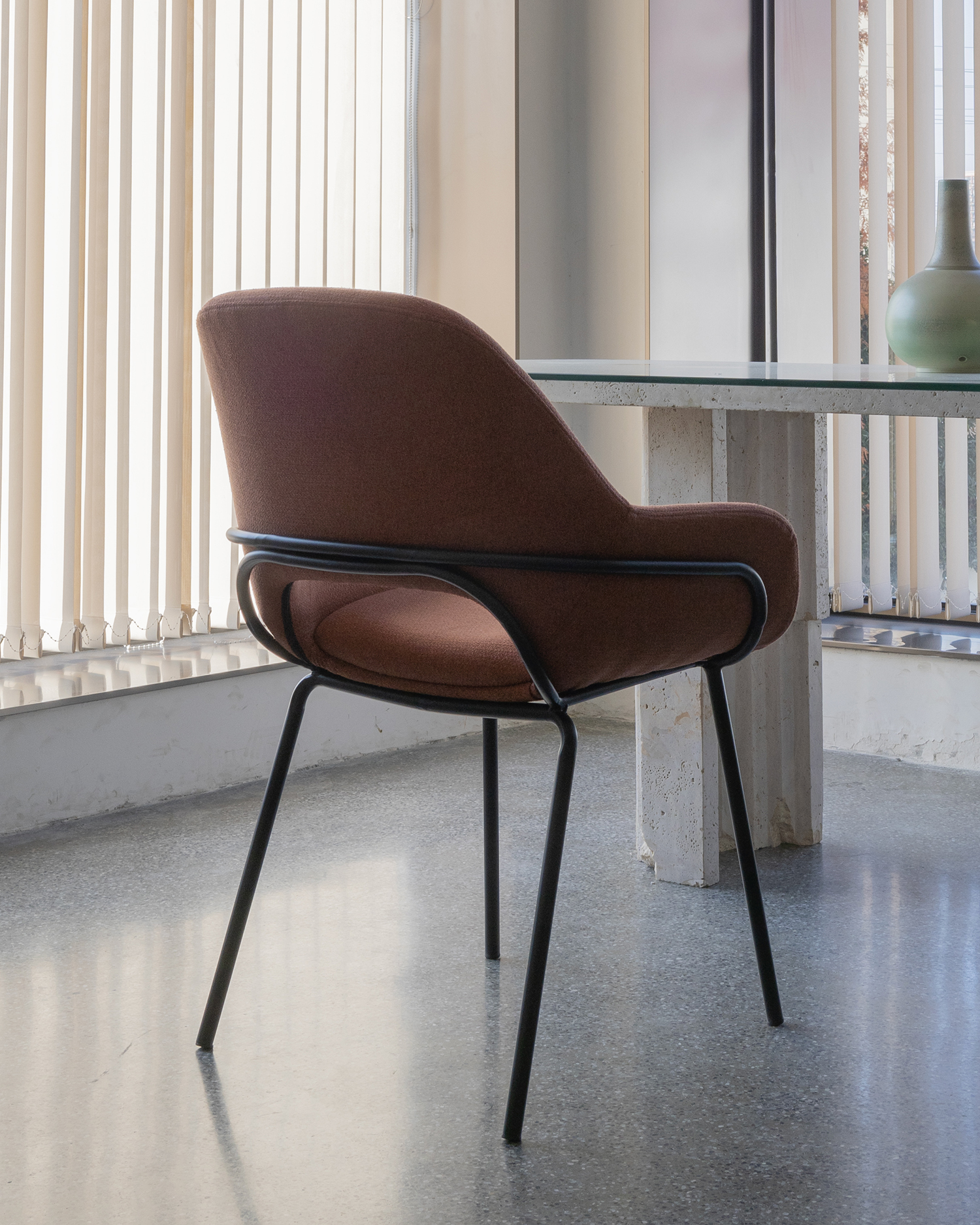 صندلی های ناهار خوری پایه فلزی صندلی های ناهار خوری پایه فلزی