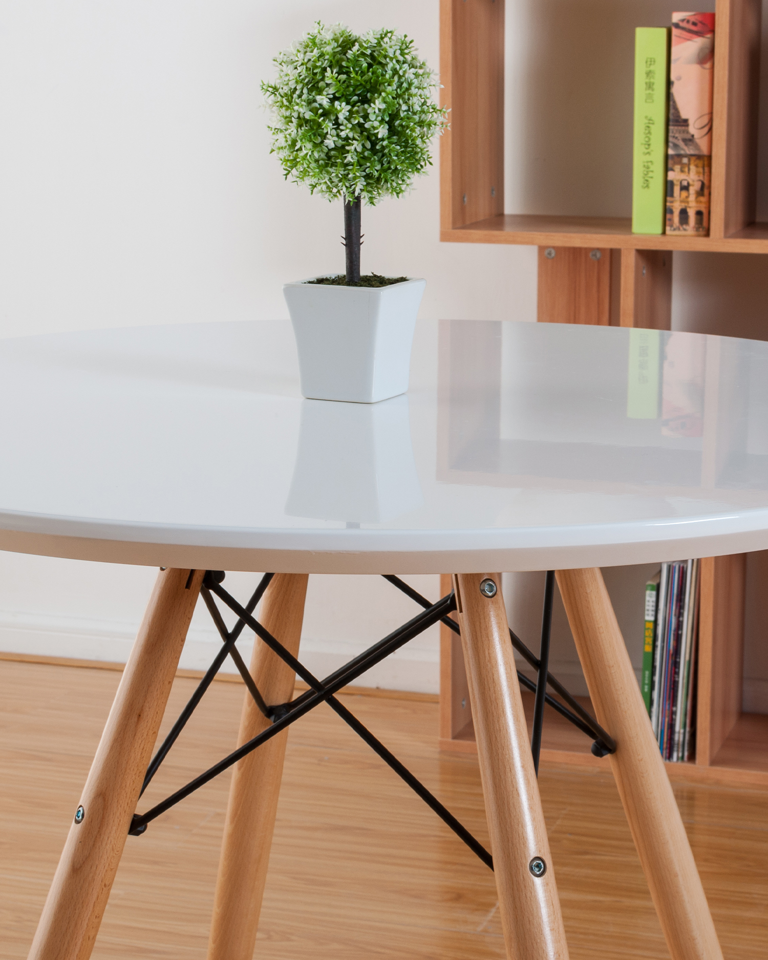 میز ناهار خوری چوبی نوردیک میز ناهار خوری چوبی نوردیک