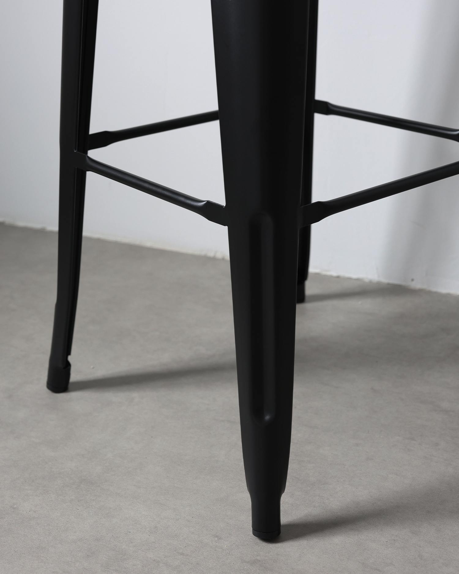 صندلی های طراحی آهن پرنعمت صندلی های طراحی آهن پرنعمت