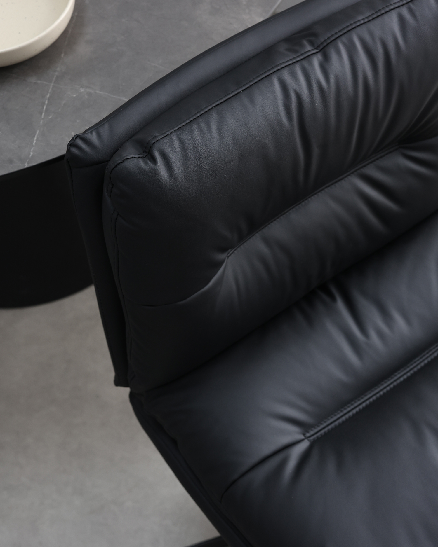 صندلی های دفتر سالن پارچه صندلی های دفتر سالن پارچه